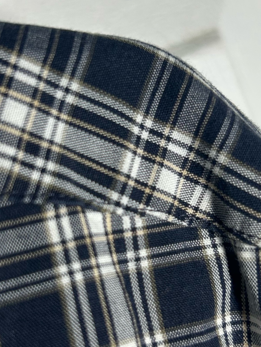 Eddie Bauer DarkNavy & White Plaid Button-Down Shirt Mens XLT Tall Wrinkle Free - Picture 3 of 11
